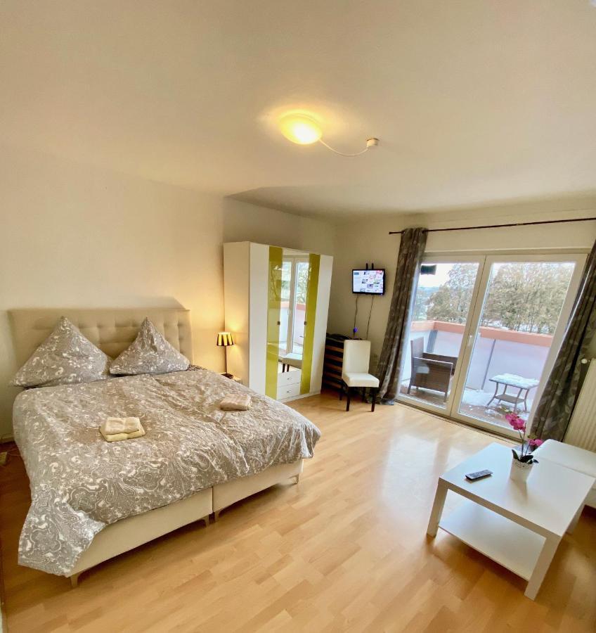 Апартаменти Zentrales Wg-Zimmer 1 Ravensburg, Balkon, Kamin Екстер'єр фото